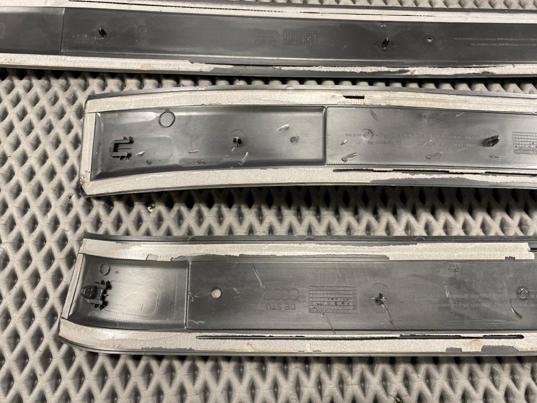 Комплект накладок на порог, 7430 рублей, Красноярск