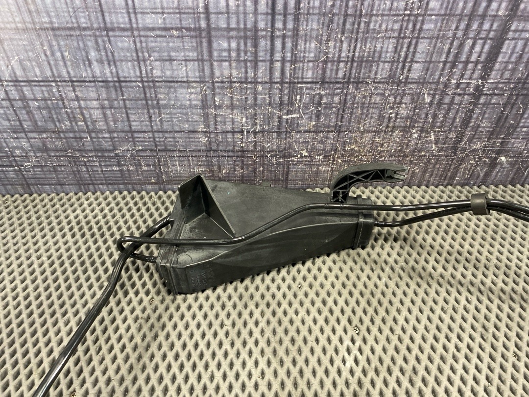 Адсорбер (фильтр паров топлива), 2960 рублей, Красноярск