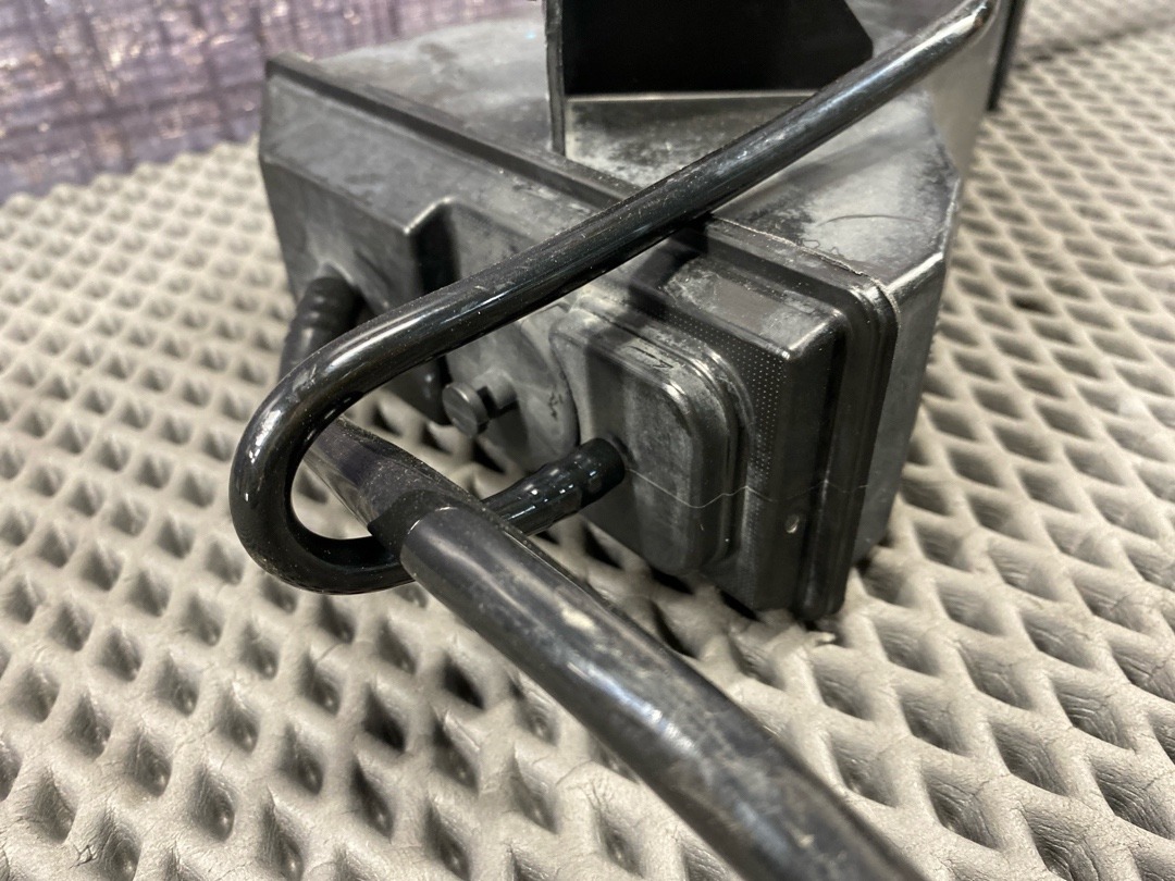 Адсорбер (фильтр паров топлива), 2960 рублей, Красноярск