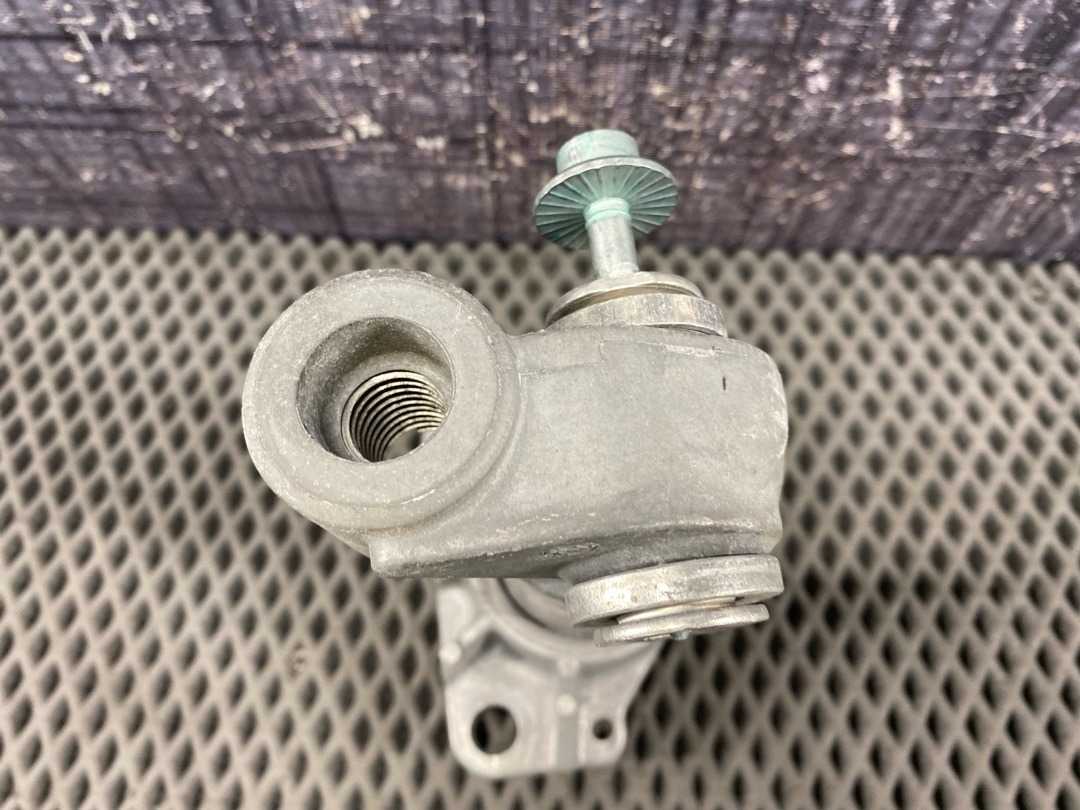 Кронштейн усилителя бампера, 1630 рублей, Красноярск