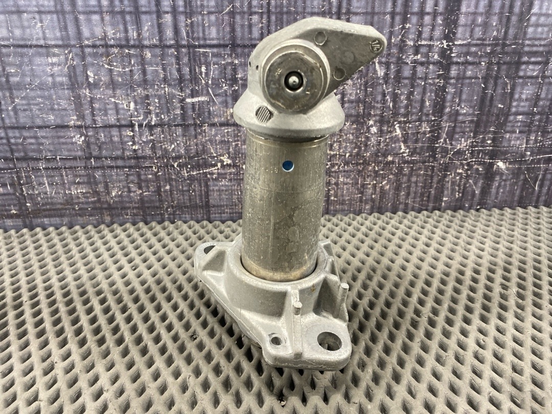 Кронштейн усилителя бампера, 1630 рублей, Красноярск