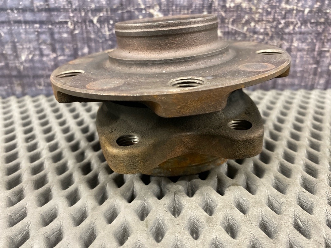 Ступица, 3040 рублей, Красноярск