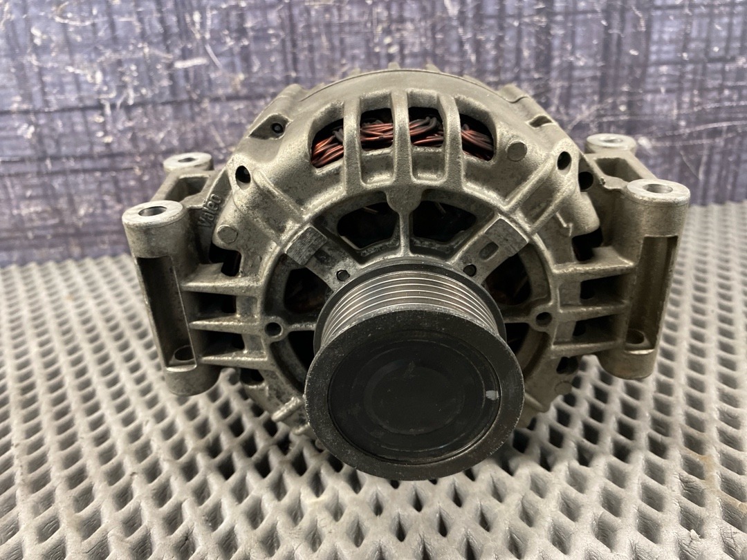 Генератор, 12860 рублей, Красноярск