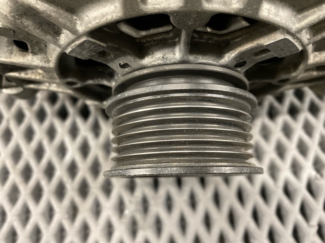 Генератор, 12860 рублей, Красноярск