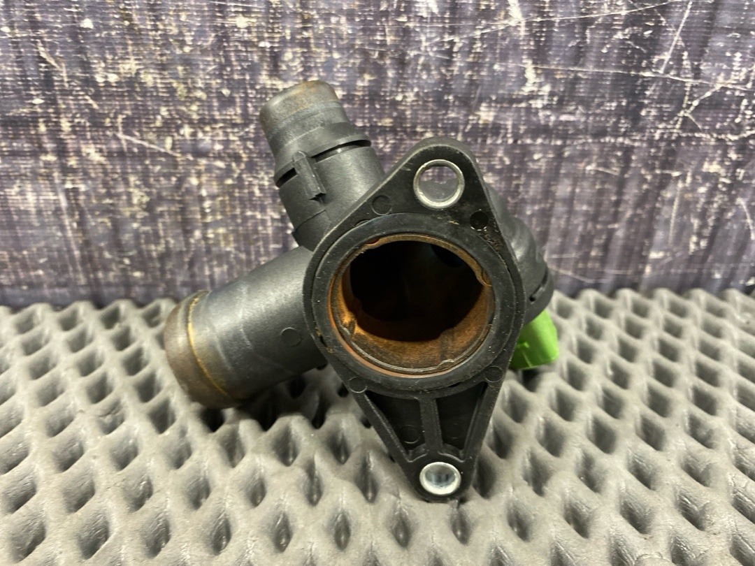 Фланец системы охлаждения, 1310 рублей, Красноярск