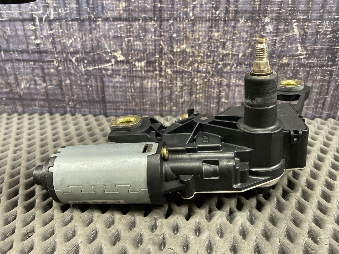 Мотор стеклоочистителя, 4210 рублей, Красноярск