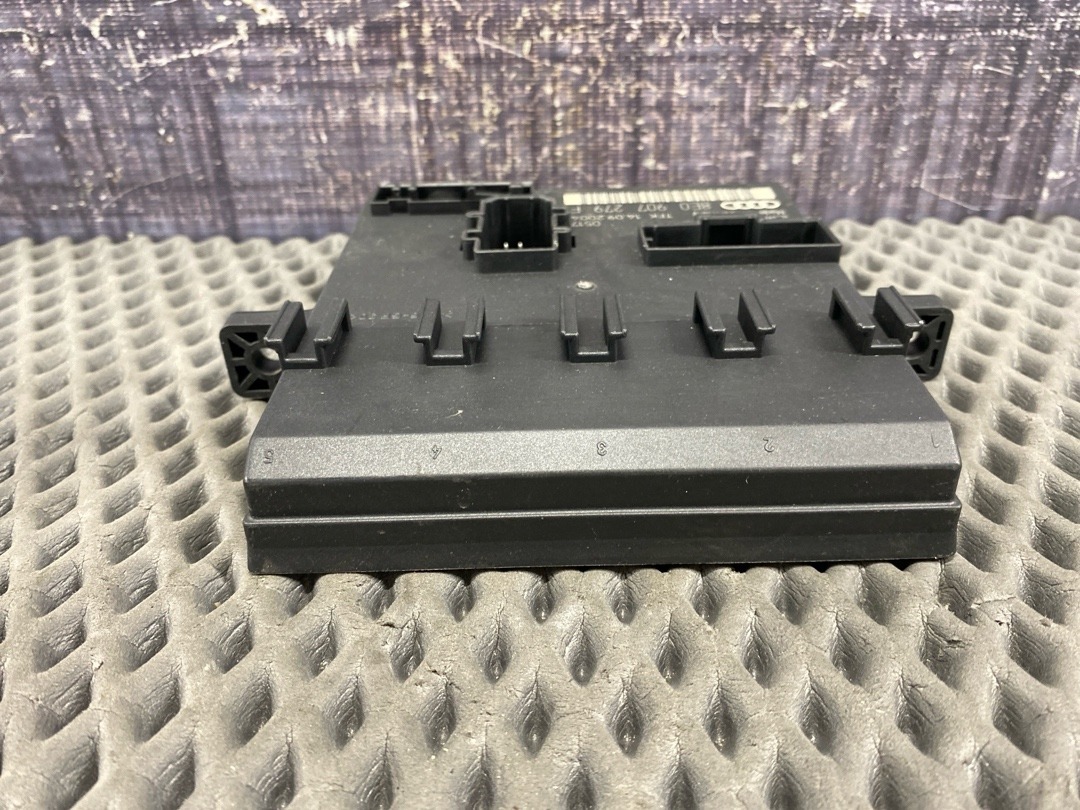 Блок управления бортовой сети, 2760 рублей, Красноярск