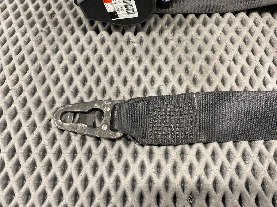 Ремень безопасности, 2680 рублей, Красноярск