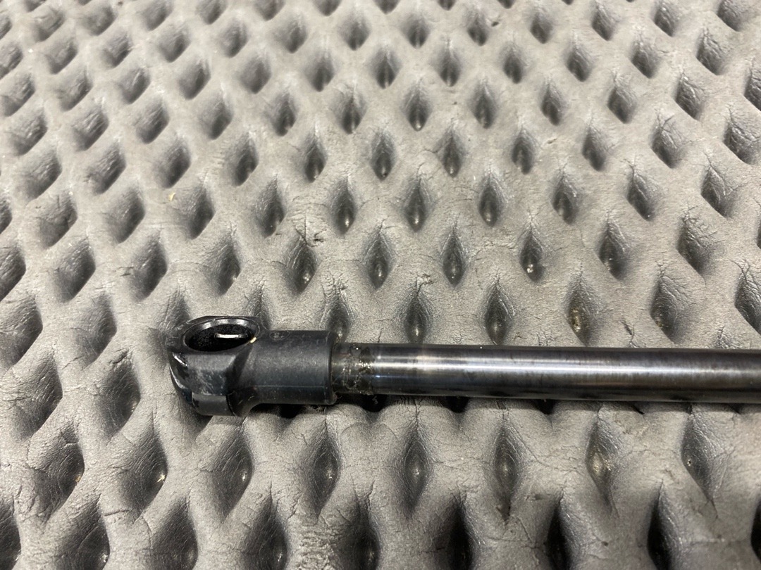 Амортизатор багажника, 650 рублей, Красноярск