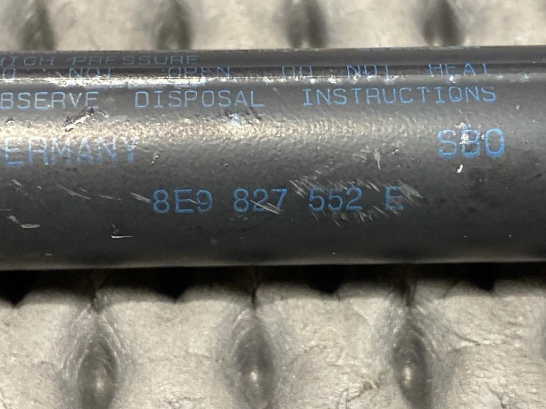 Амортизатор багажника, 650 рублей, Красноярск