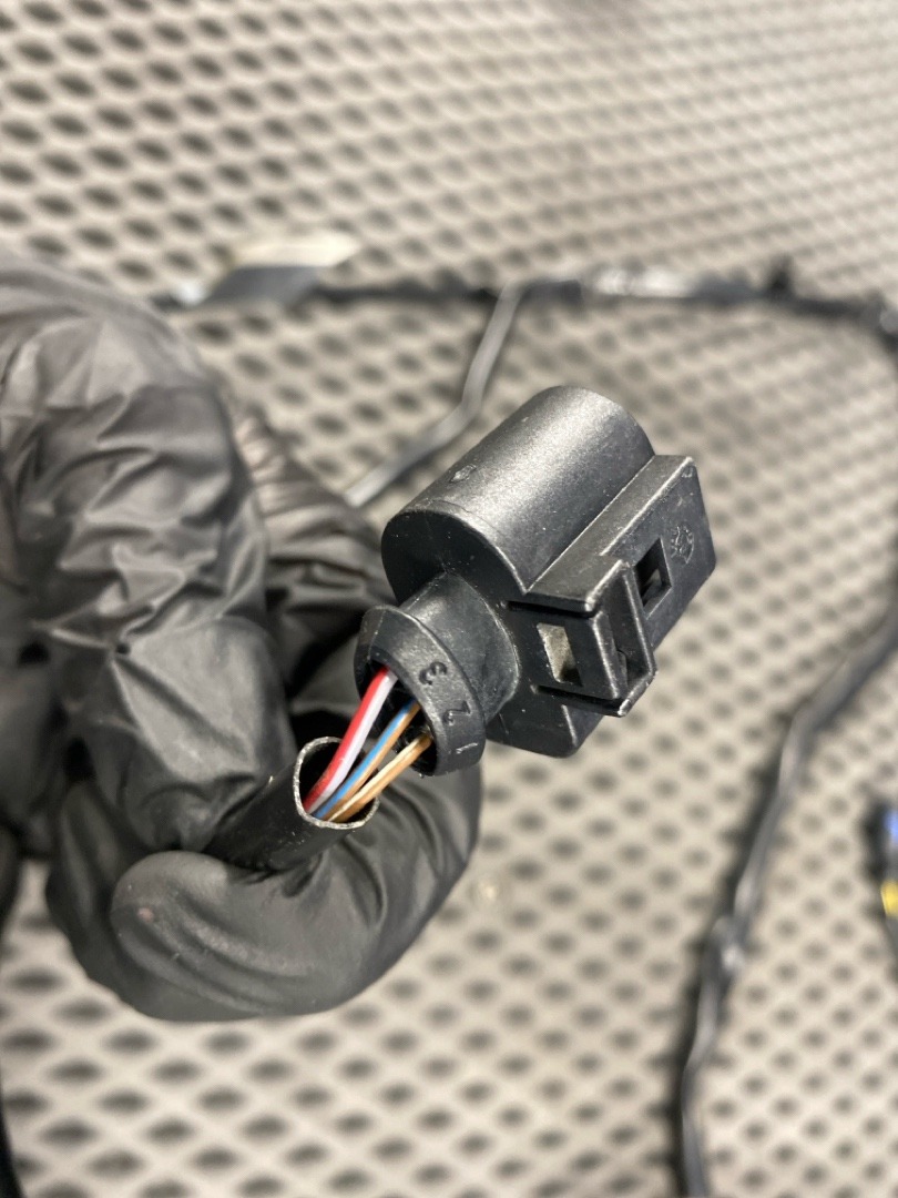 Проводка рамки радиатора, 1730 рублей, Красноярск