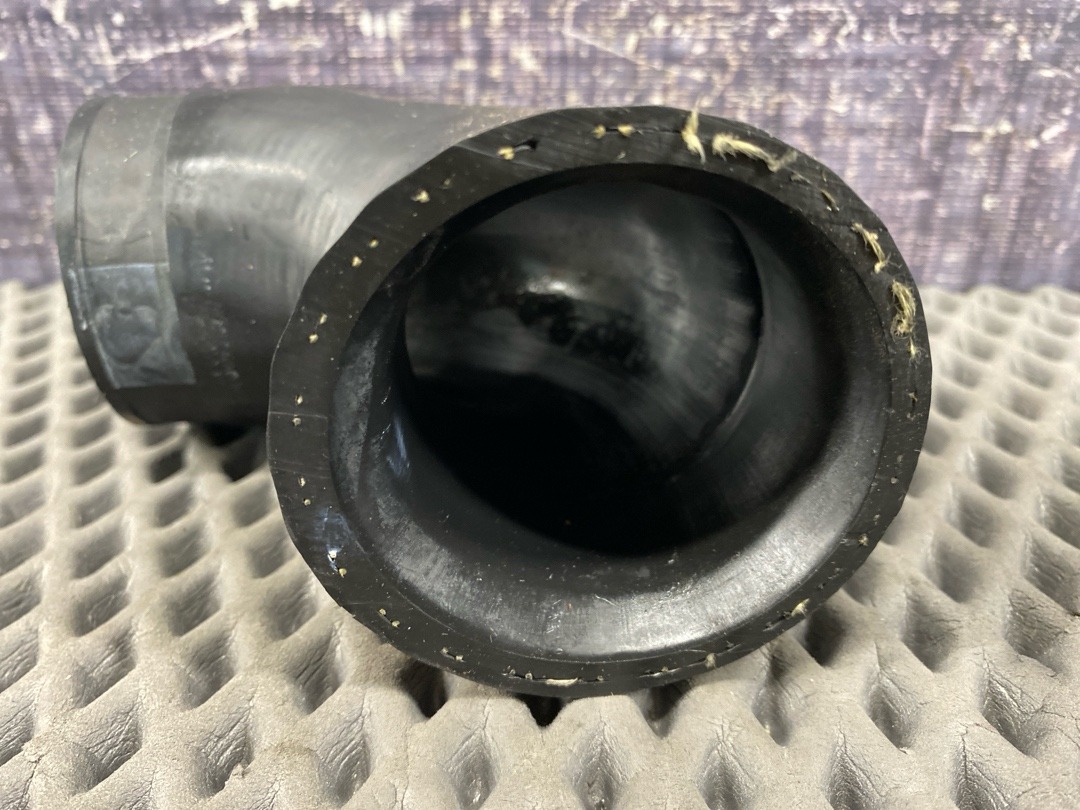 Патрубок интеркуллера, 720 рублей, Красноярск