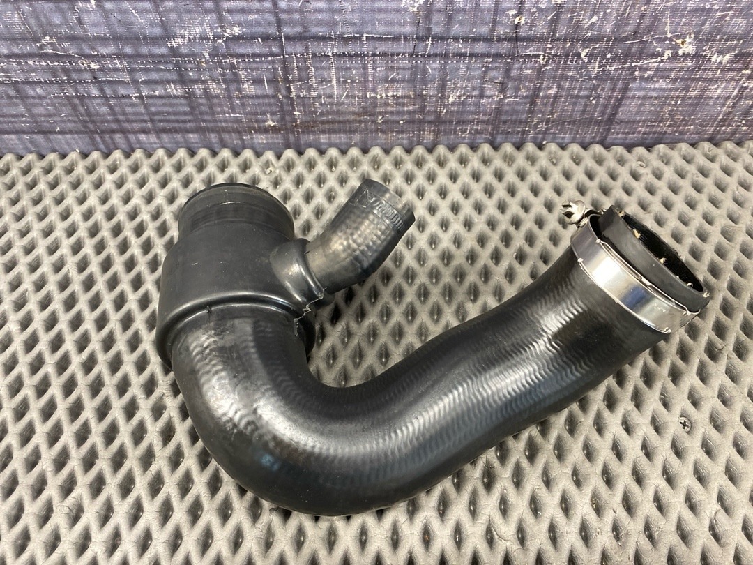 Патрубок интеркуллера, 2210 рублей, Красноярск