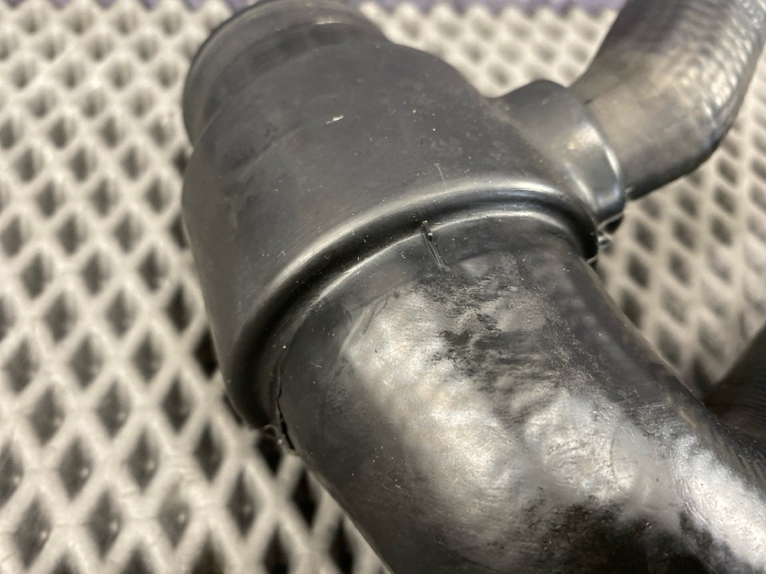 Патрубок интеркуллера, 2210 рублей, Красноярск