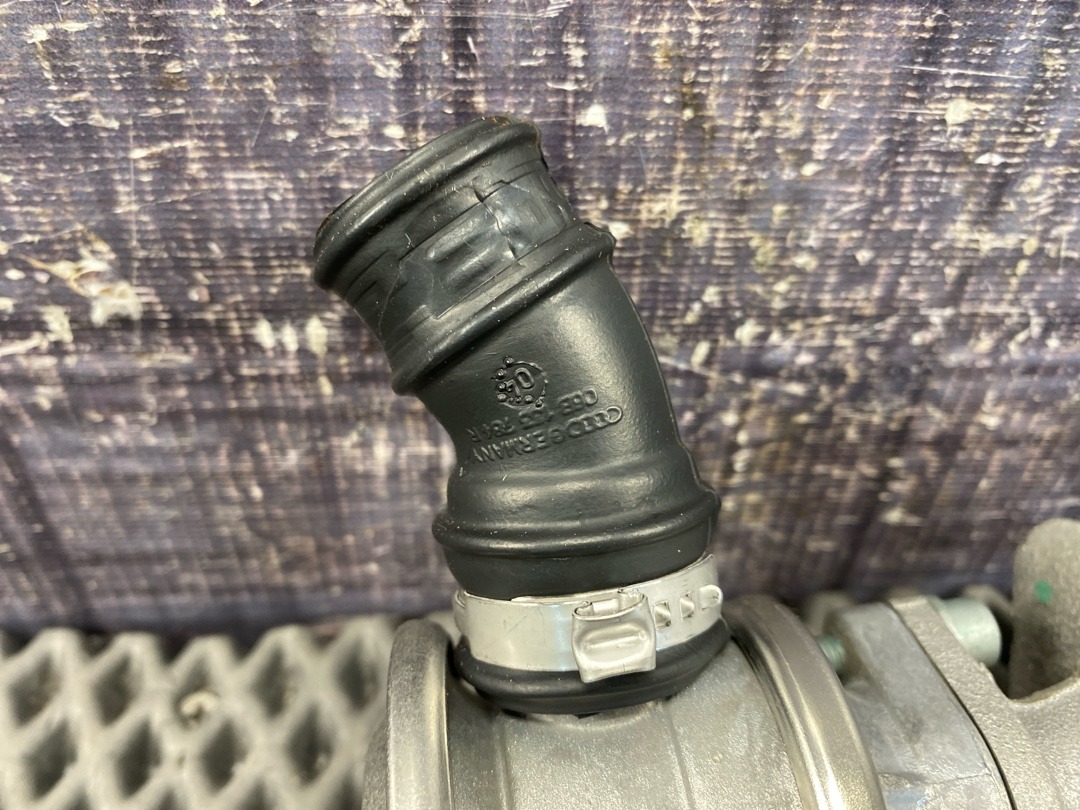 Клапан рециркуляции выхлопных газов, 3020 рублей, Красноярск