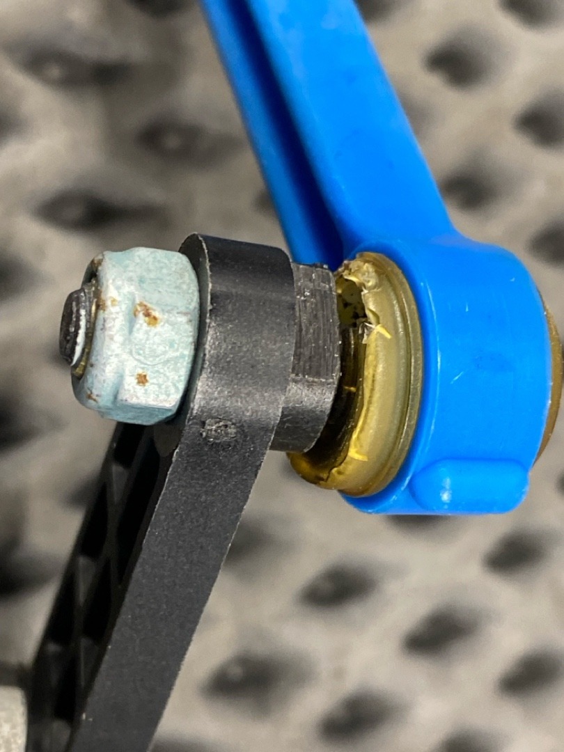 Датчик уровня подвески, 4360 рублей, Красноярск