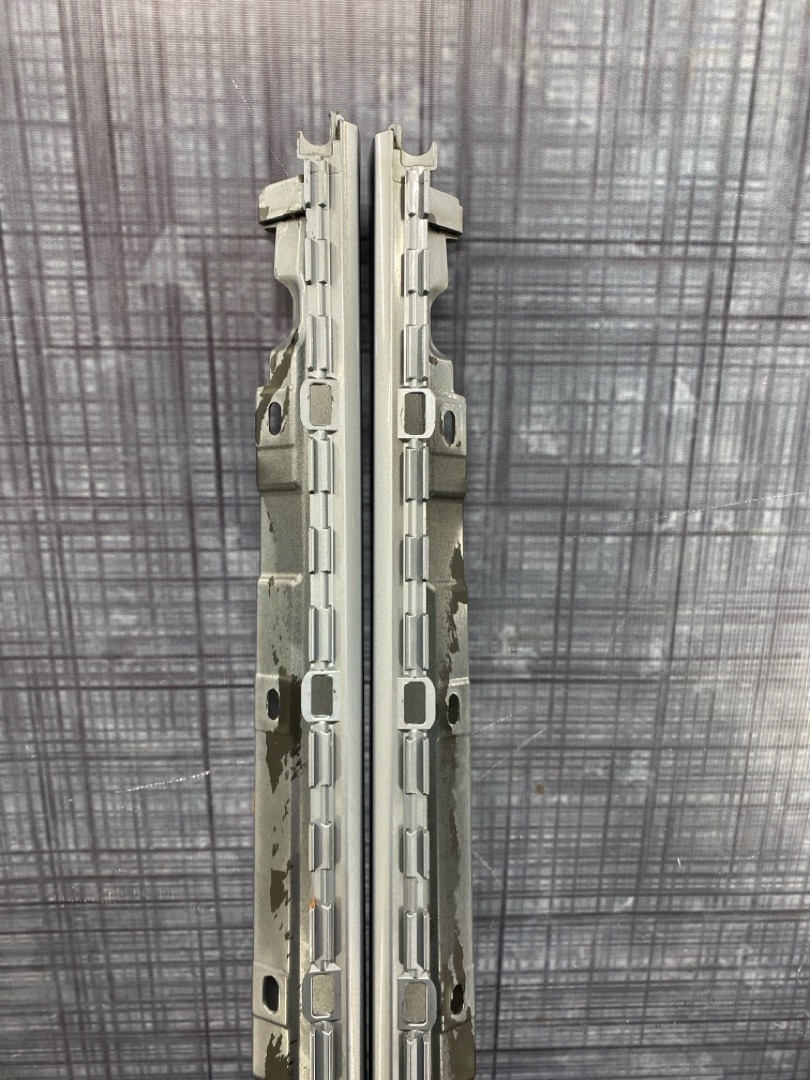 Комплект накладок на порог, 4080 рублей, Красноярск