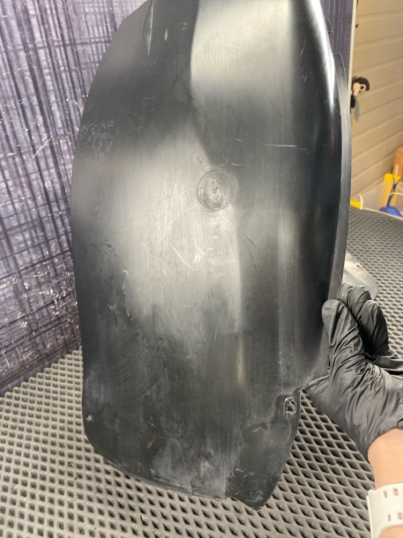 Подкрылок, 4360 рублей, Красноярск