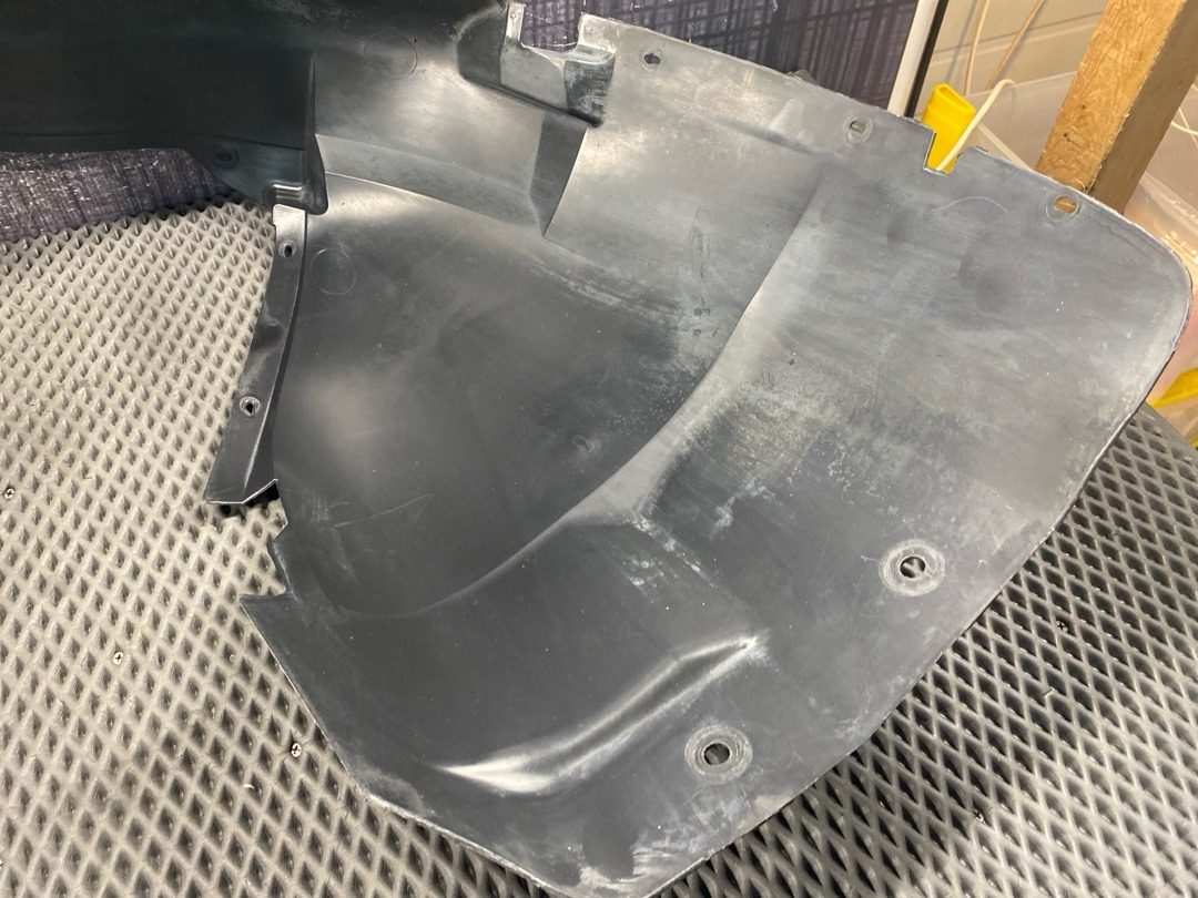 Подкрылок, 4360 рублей, Красноярск