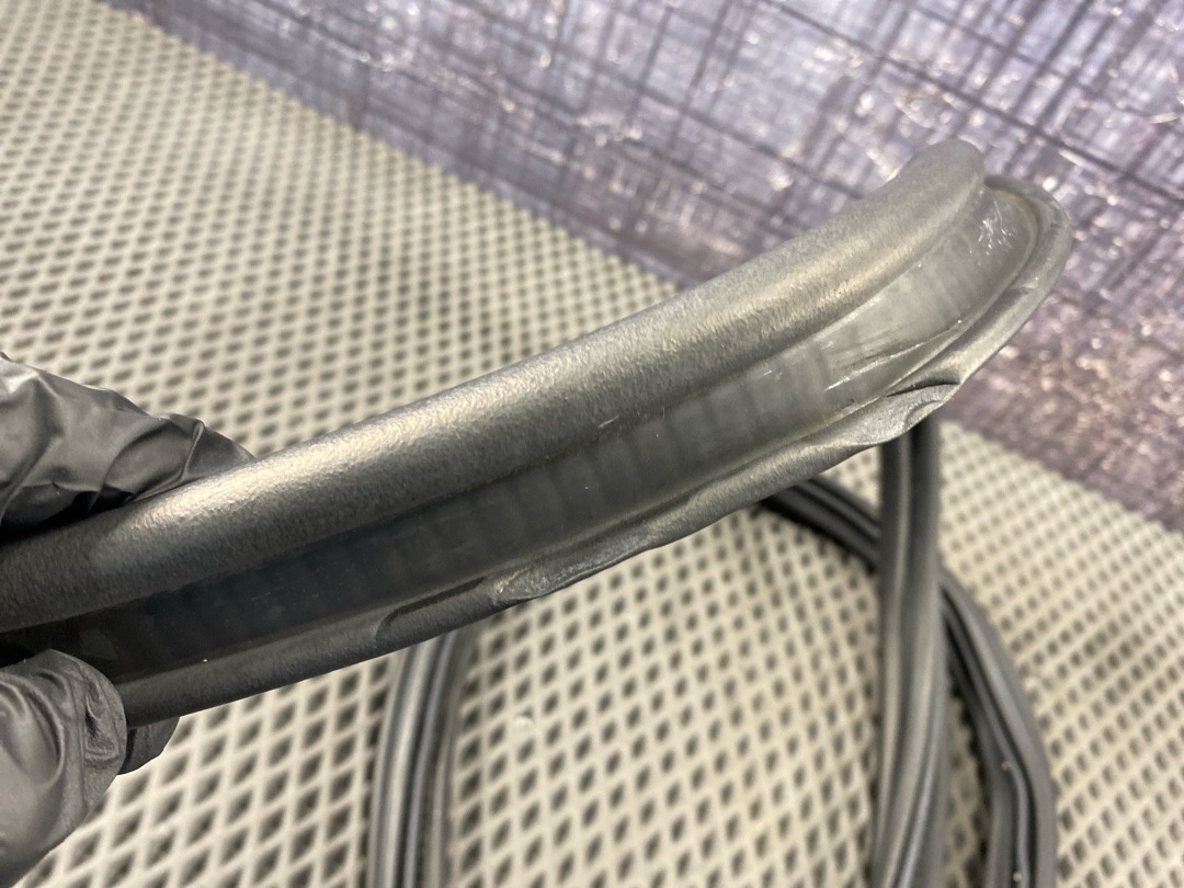 Уплотнитель крышки багажника, 2880 рублей, Красноярск