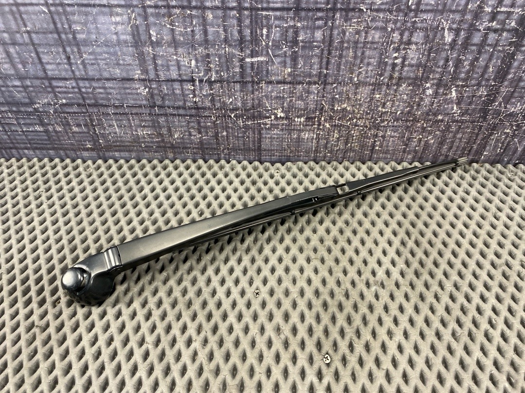 Дворник, 1980 рублей, Красноярск