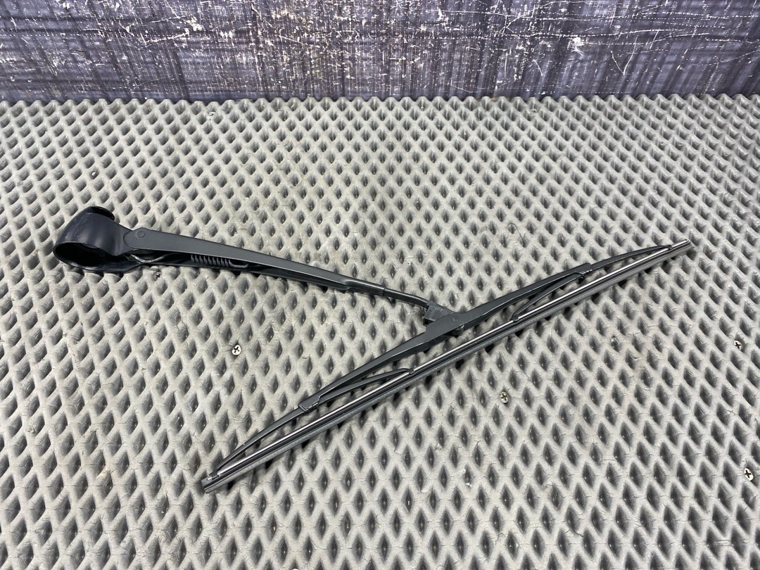 Дворник, 1980 рублей, Красноярск