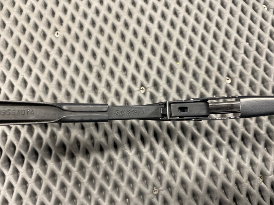 Дворник, 1980 рублей, Красноярск