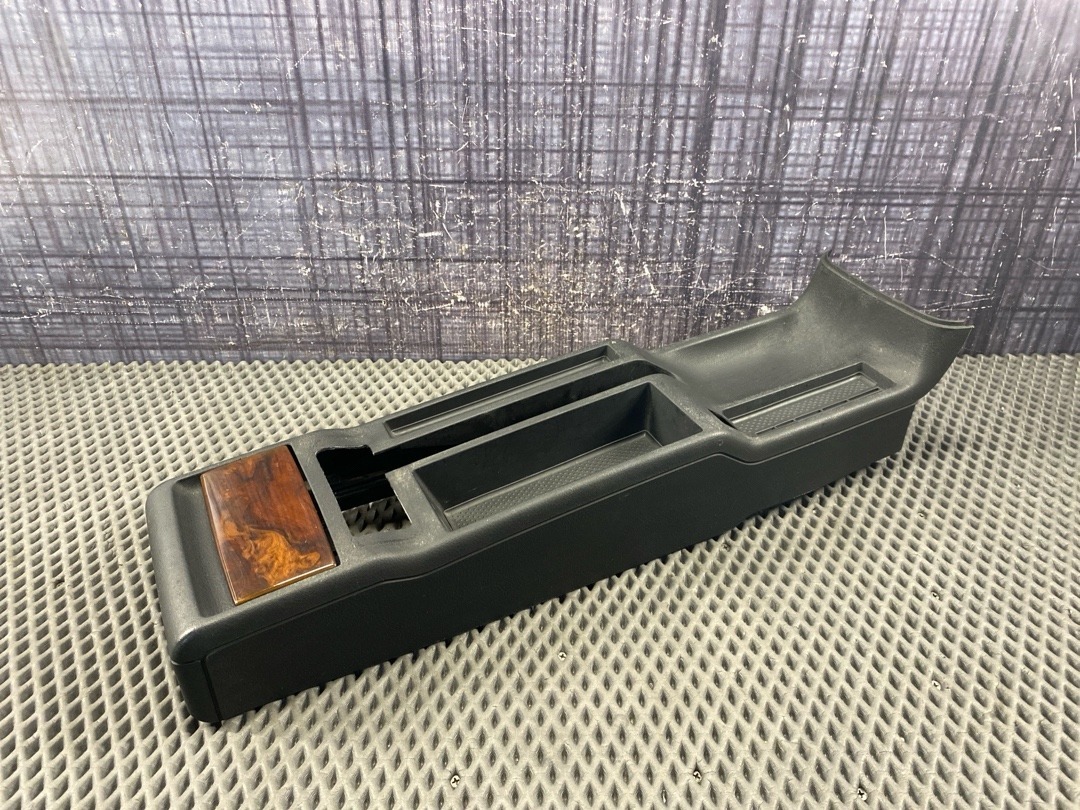 Консоль между сидений, 5830 рублей, Красноярск