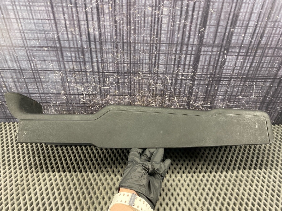 Консоль между сидений, 5830 рублей, Красноярск