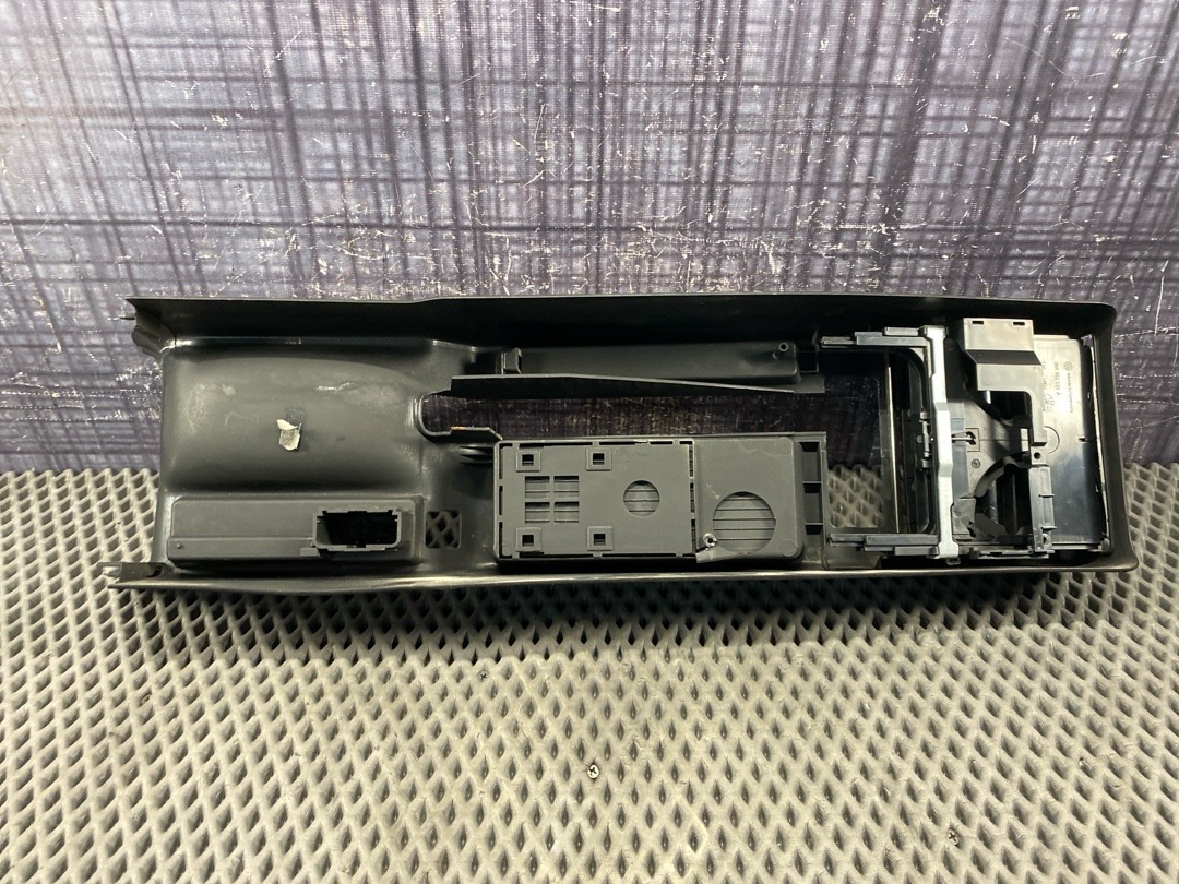 Консоль между сидений, 5830 рублей, Красноярск