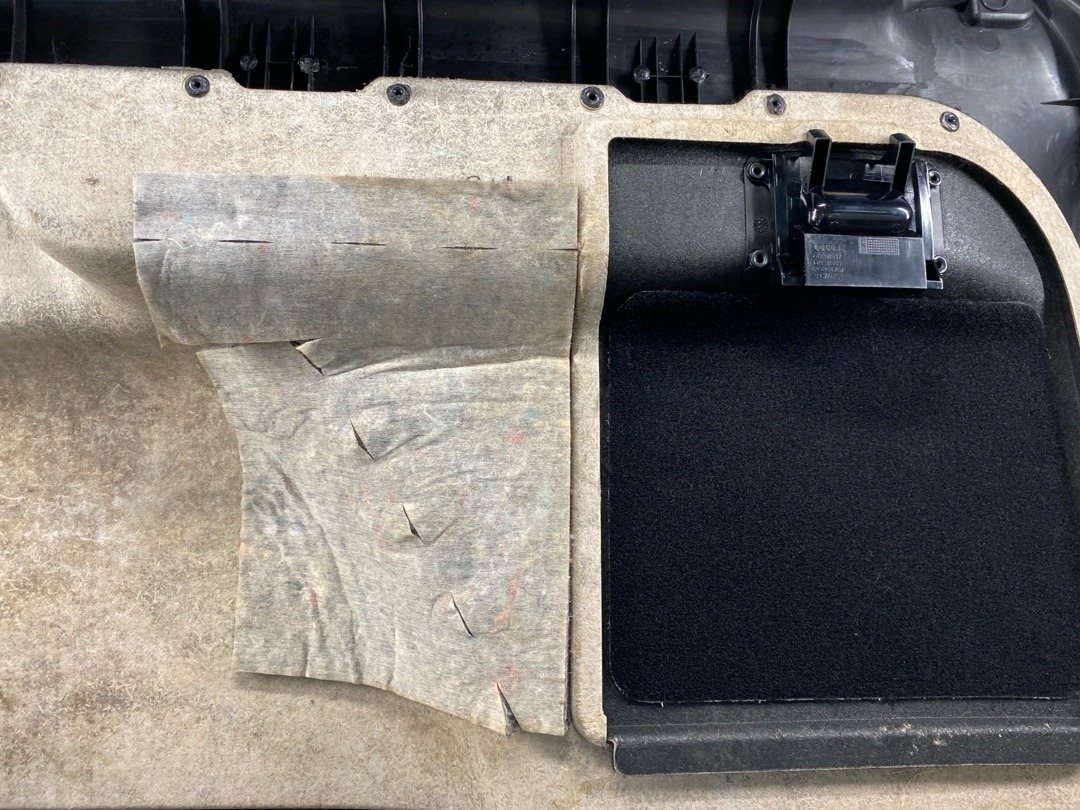 Обшивка багажника, 1940 рублей, Красноярск