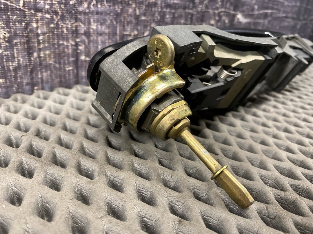 Ручка двери внешняя, 2240 рублей, Красноярск