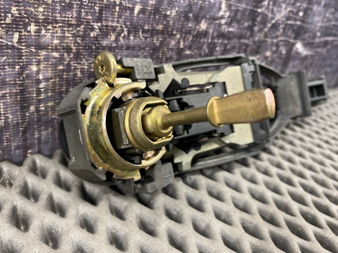 Ручка двери внешняя, 2240 рублей, Красноярск