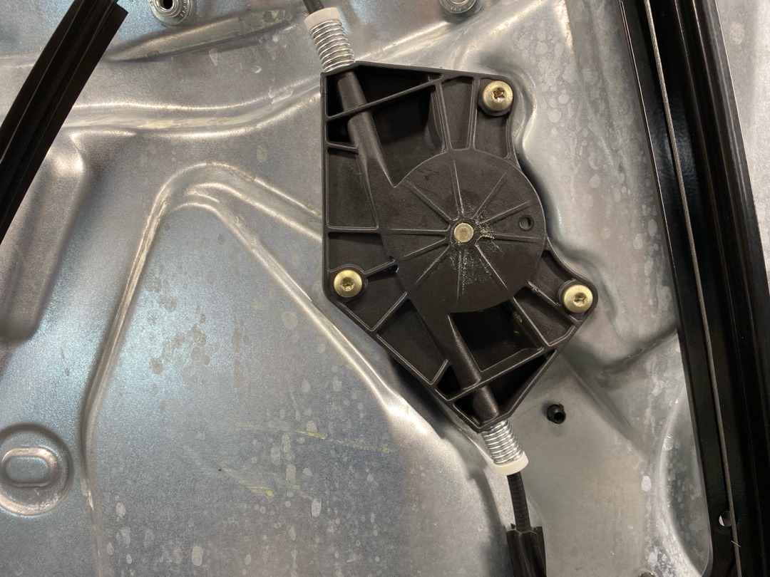 Стеклоподъемник, 6330 рублей, Красноярск