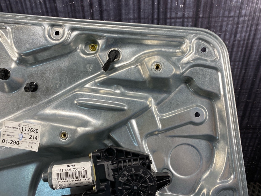 Стеклоподъемник, 2960 рублей, Красноярск