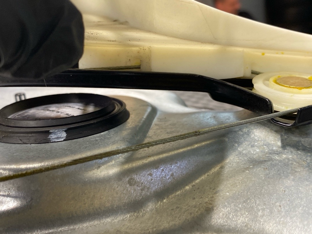 Стеклоподъемник, 2960 рублей, Красноярск