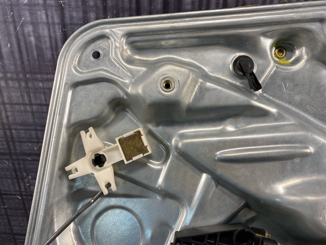 Стеклоподъемник, 2960 рублей, Красноярск