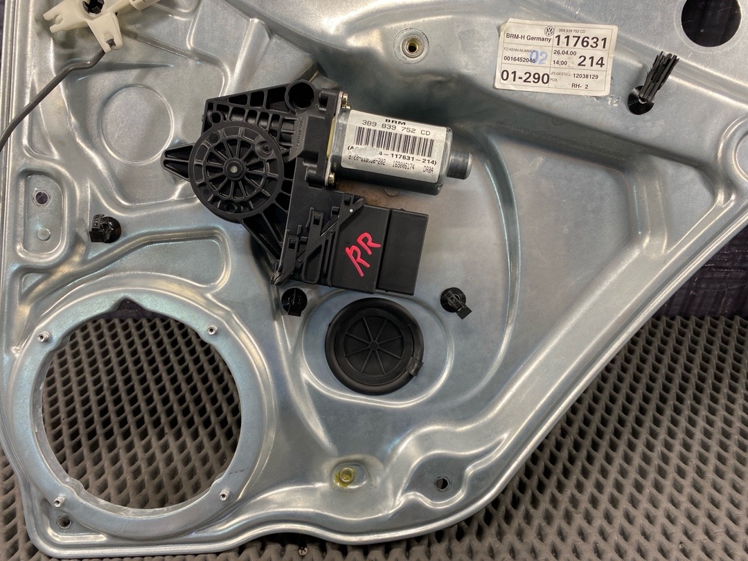 Стеклоподъемник, 2960 рублей, Красноярск