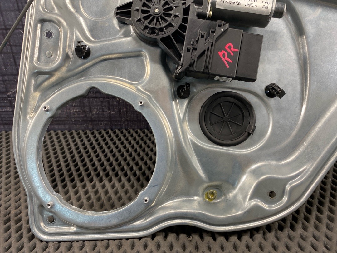 Стеклоподъемник, 2960 рублей, Красноярск