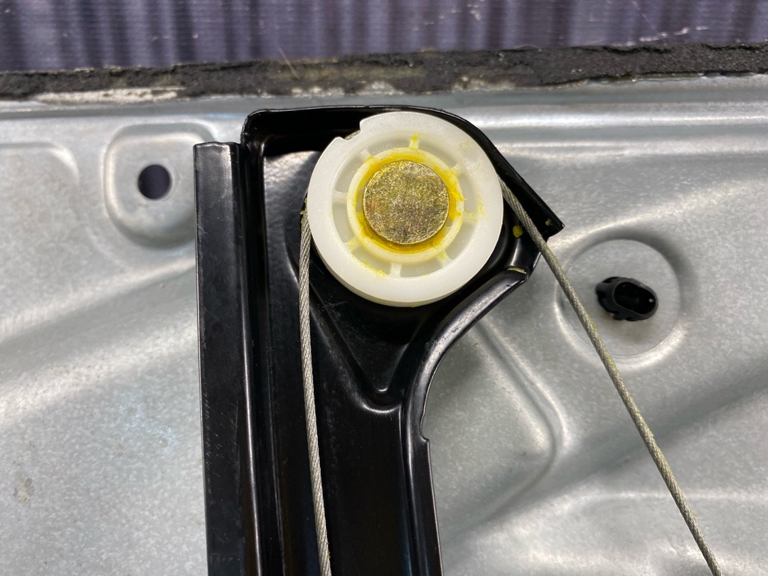 Стеклоподъемник, 2960 рублей, Красноярск