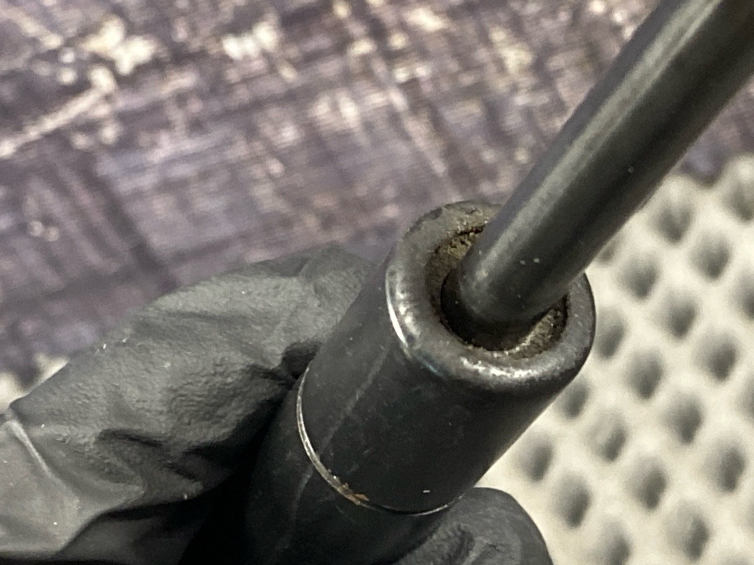 Амортизатор багажника, 920 рублей, Красноярск