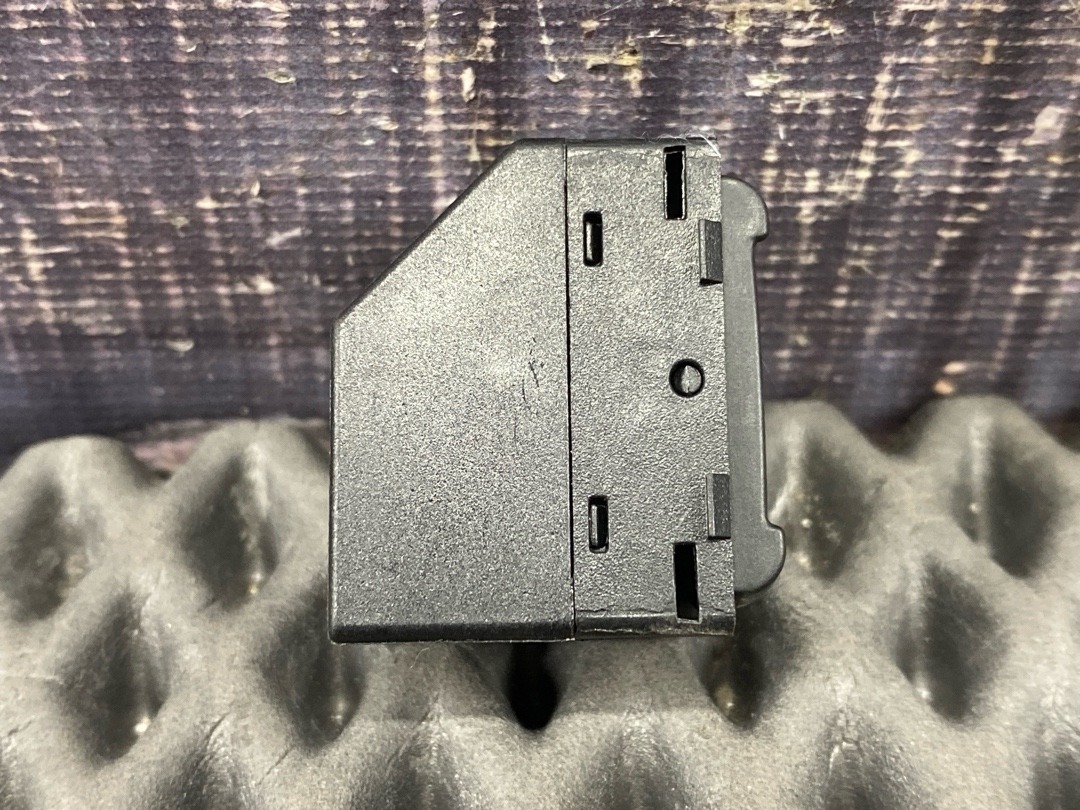 Кнопка стеклоподъемника, 510 рублей, Красноярск