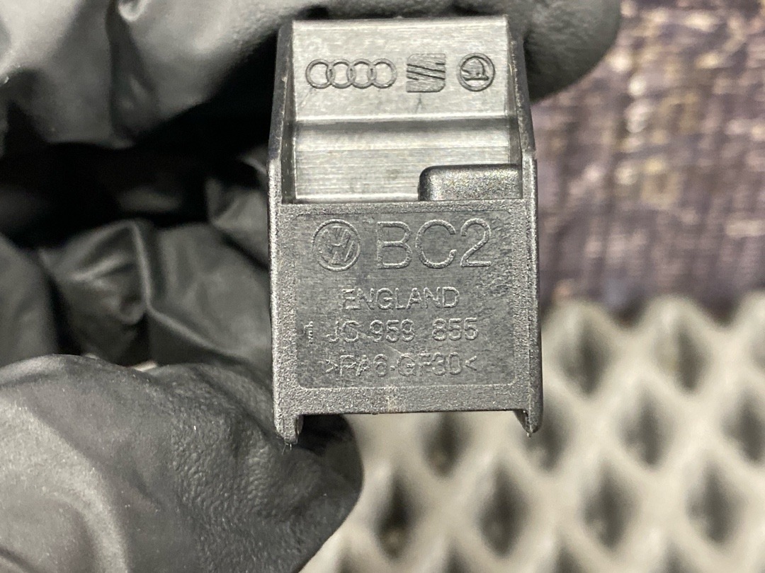 Кнопка стеклоподъемника, 510 рублей, Красноярск