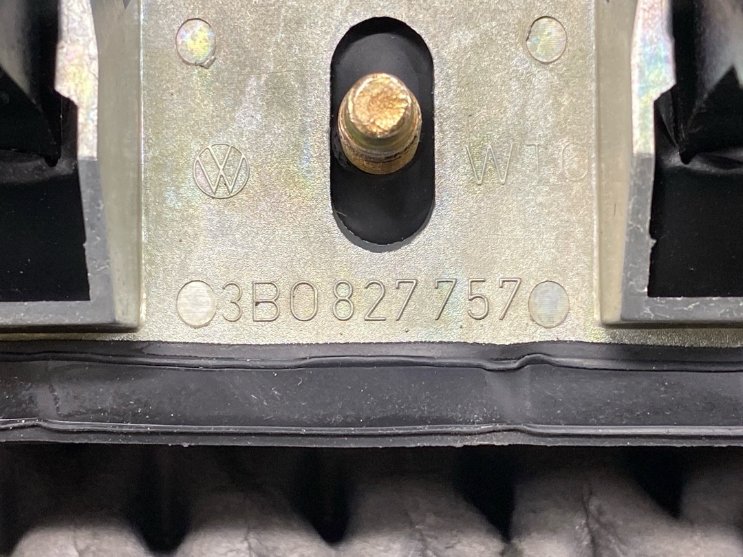 Кнопка открывания багажника, 8820 рублей, Красноярск