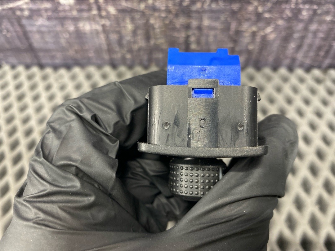 Кнопка регулировки зеркал, 2060 рублей, Красноярск