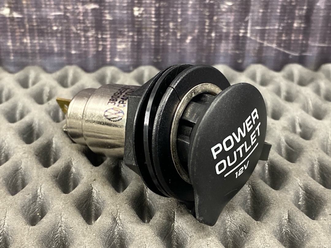 Розетка прикуривателя, 1320 рублей, Красноярск