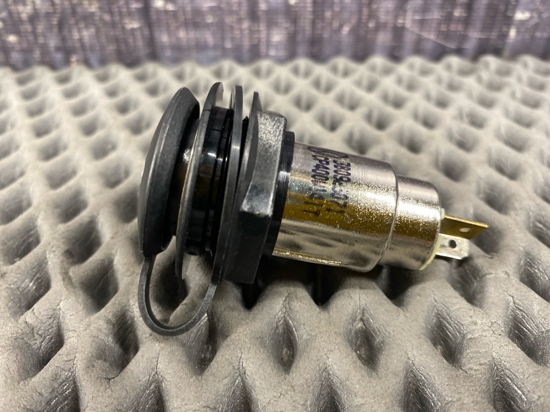 Розетка прикуривателя, 1320 рублей, Красноярск