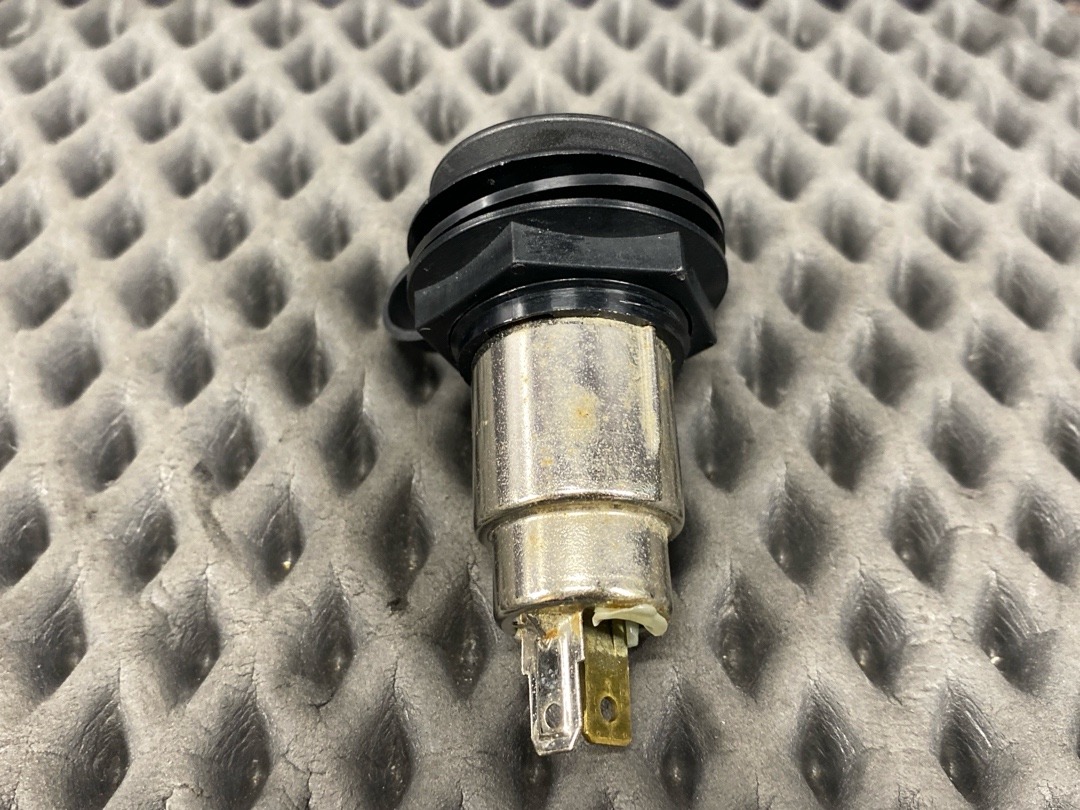 Розетка прикуривателя, 1320 рублей, Красноярск