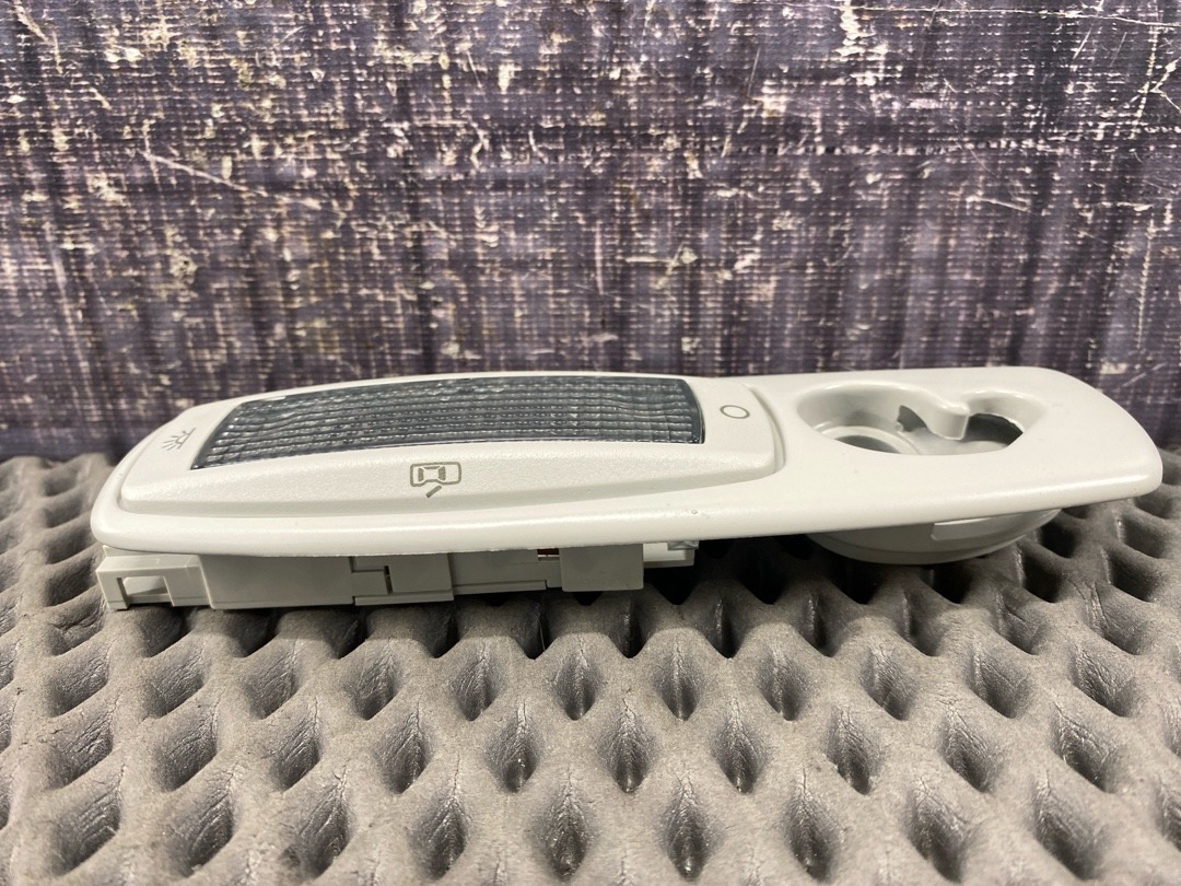 Плафон салона, 1360 рублей, Красноярск