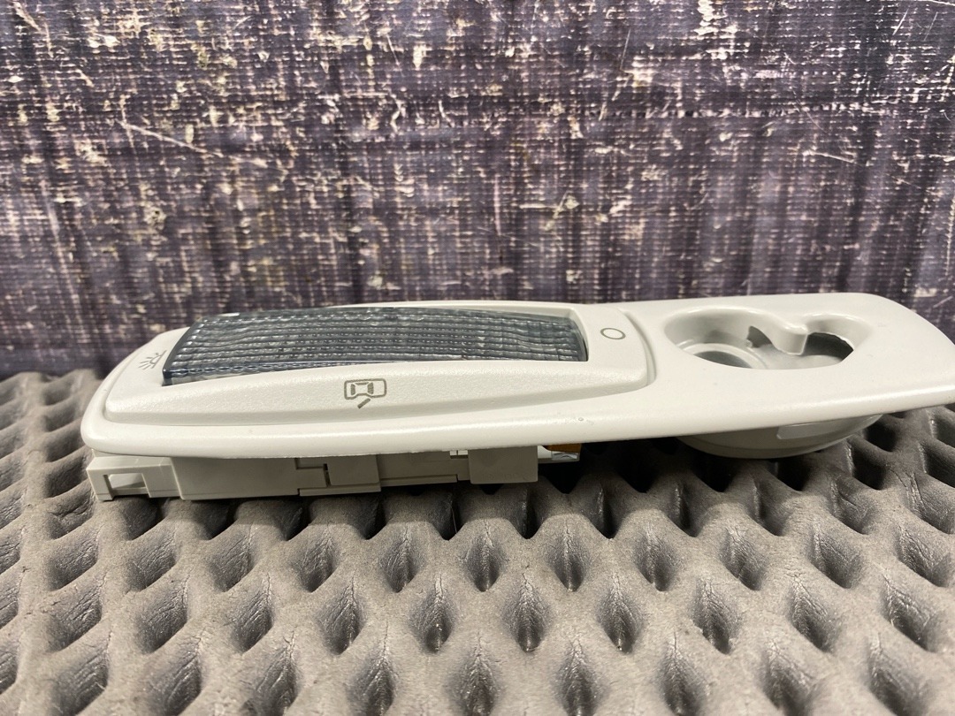 Плафон салона, 1360 рублей, Красноярск